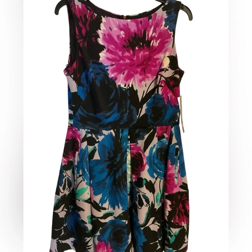 Katherine H Floral Fit & Flare Dress Petite 12 NWT Pink Blue Sleeveless - Picture 2 of 10